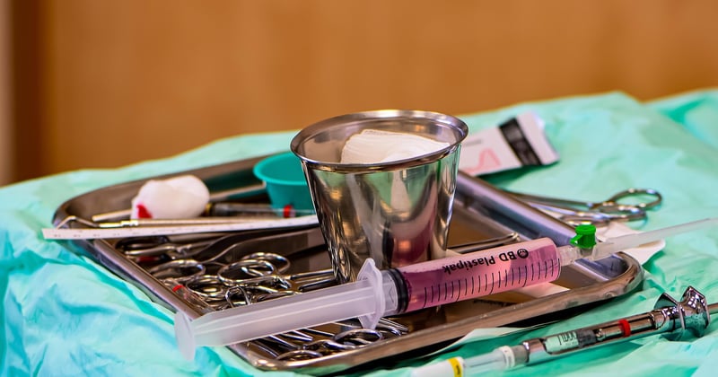 Lingerie post-opératoire : comment rester féminine après une chirurgie